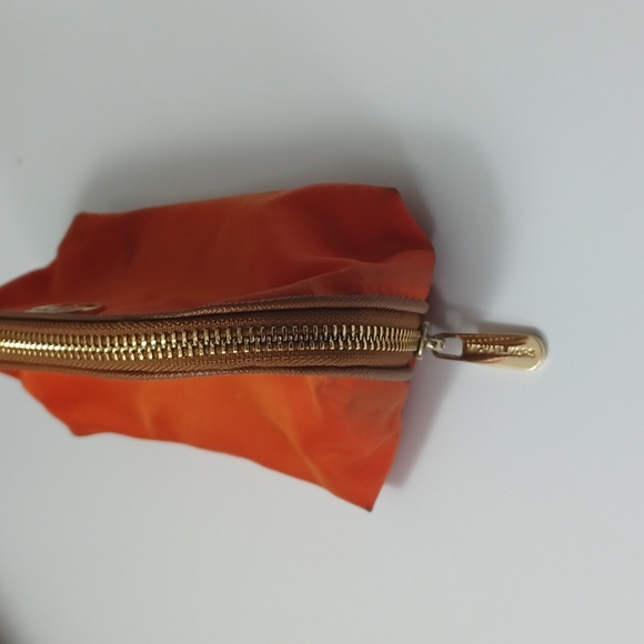 Michael Kors Orange 🍊 Nylon Cosmetic Bag - Picture 3 of 7